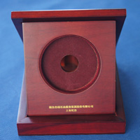 立式支架紀(jì)念章包裝盒 木盒定做 包裝盒加工