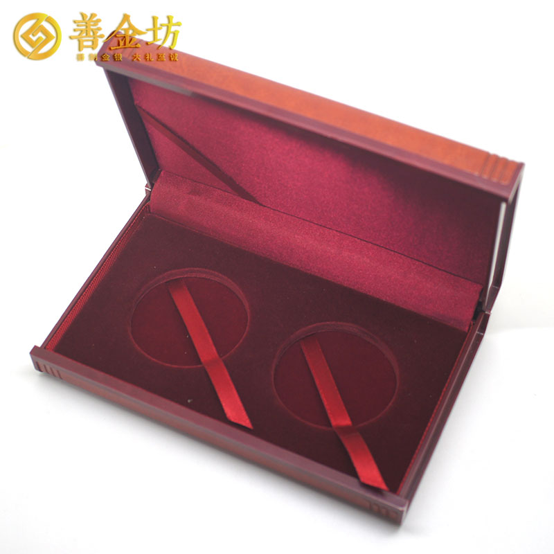 紅棕色皮革塑膠盒-樣式一