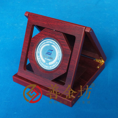 遼寧大連某公司定制銀章_ 銀幣制作 紀(jì)念幣制作 紀(jì)念章制作 制作紀(jì)念幣 定做紀(jì)念幣 定做銀幣 紀(jì)念幣定制 定制銀幣 周年慶典