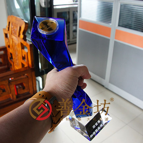 浙江杭州和信聚贏20克金章_ 會(huì)議表彰 獎(jiǎng)?wù)轮谱?紀(jì)念幣定制 紀(jì)念章制作 定做金幣 制作金幣 金幣制作