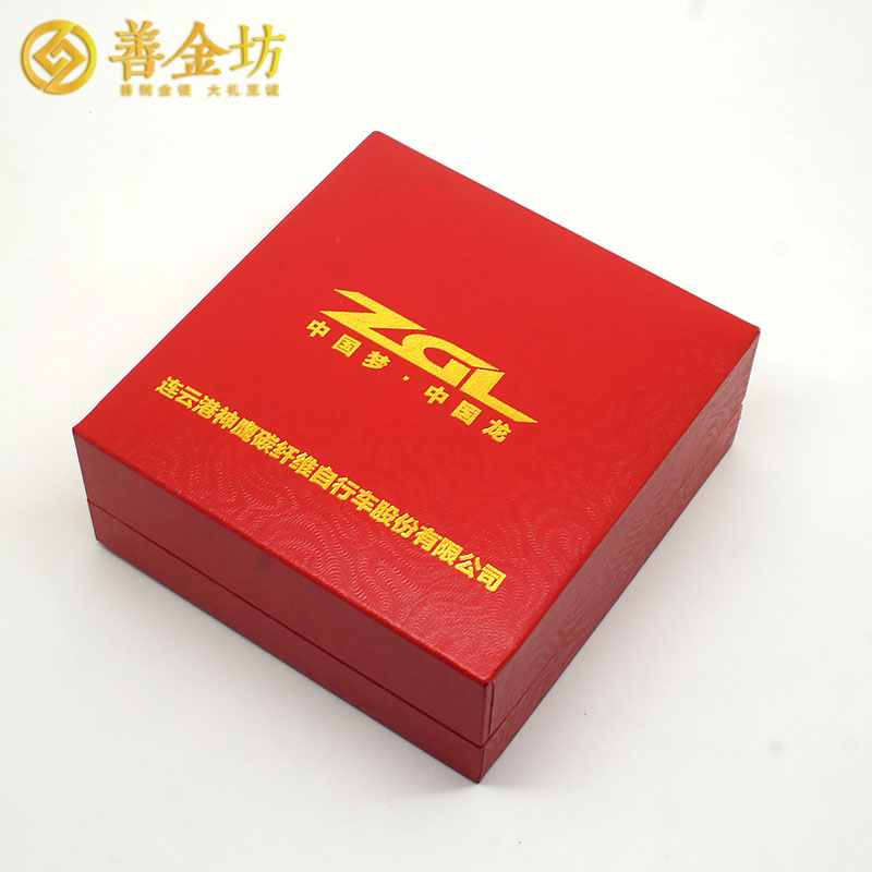 江蘇銀章定制_ 紀(jì)念章制作 定制紀(jì)念章 銀章制作 上市紀(jì)念 神鷹碳車5克銀章