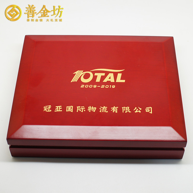 浙江寧波冠亞銀質(zhì)獎(jiǎng)?wù)露ㄖ芲 紀(jì)念章制作 銀章制作 員工福利 定做紀(jì)念章