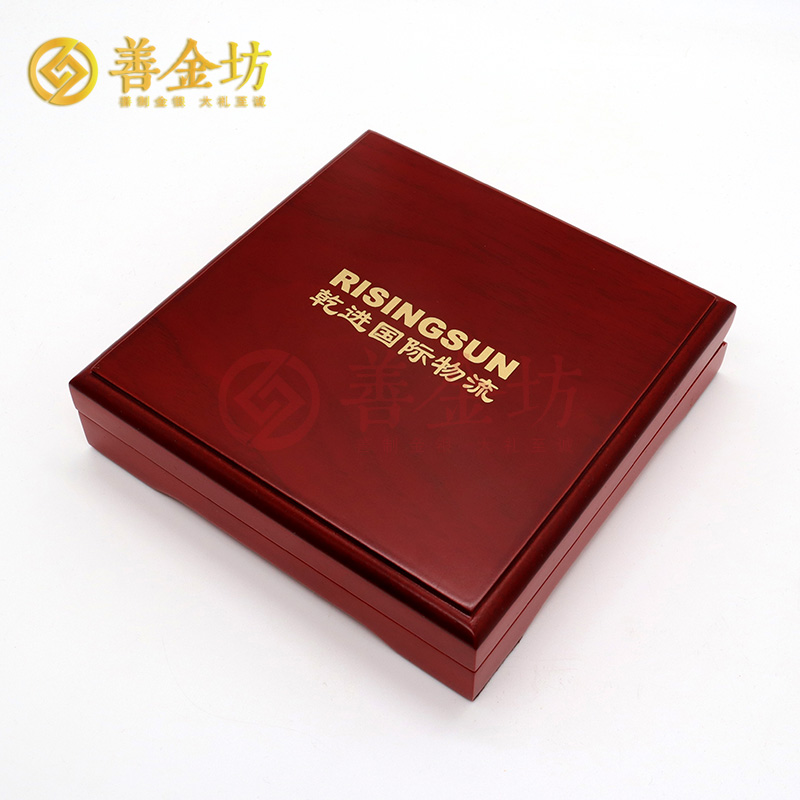 遼寧大連乾進(jìn)國際物流定制生肖龍紀(jì)念章_ 銀幣定制 紀(jì)念章制作 定制金幣 定做銀幣 50g