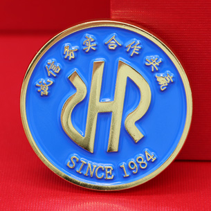 浙江杭刃40周年慶定制徽章_定做徽章 定做烤漆徽章 琺瑯徽章 純金徽章制作